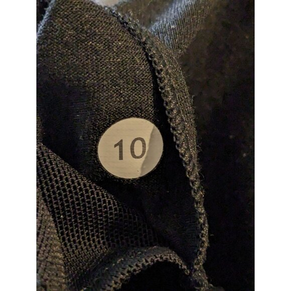 Lululemon Run Your Heart Out Tank Top Black Gray Tie Bottom Womens Size 10 Gym - Picture 6 of 6